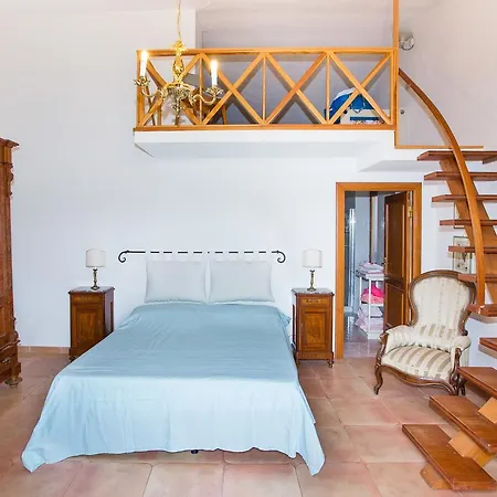 Ξενοδοχείο με διαμερίσματα Cava Francese