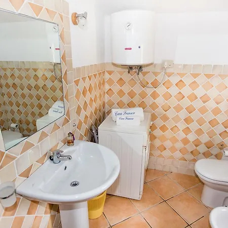 Cava Francese Apartmanhotel La Maddalena
