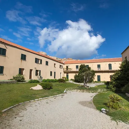 Cava Francese Apartmanhotel