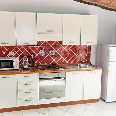Cava Francese Aparthotel La Maddalena (Sassari)
